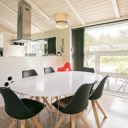 Feriehus 8 Person In