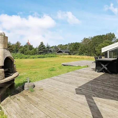 8 Person In Feriehus Løkken