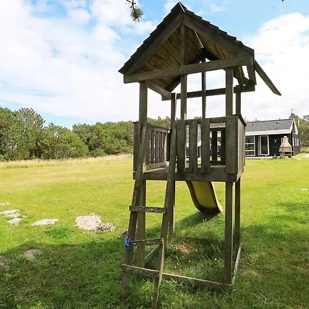 4 Star Holiday Home In Lokken Сasa de vacaciones Løkken