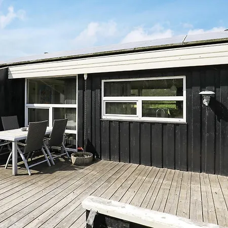 4 Star Holiday Home In Lokken *